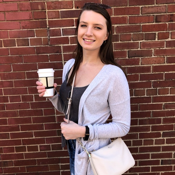 Meet your Posher, Courtney - Picture 7 of 7